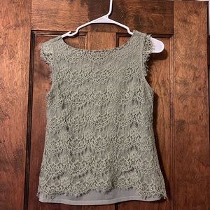 Green lace cap sleeved top from The Limited